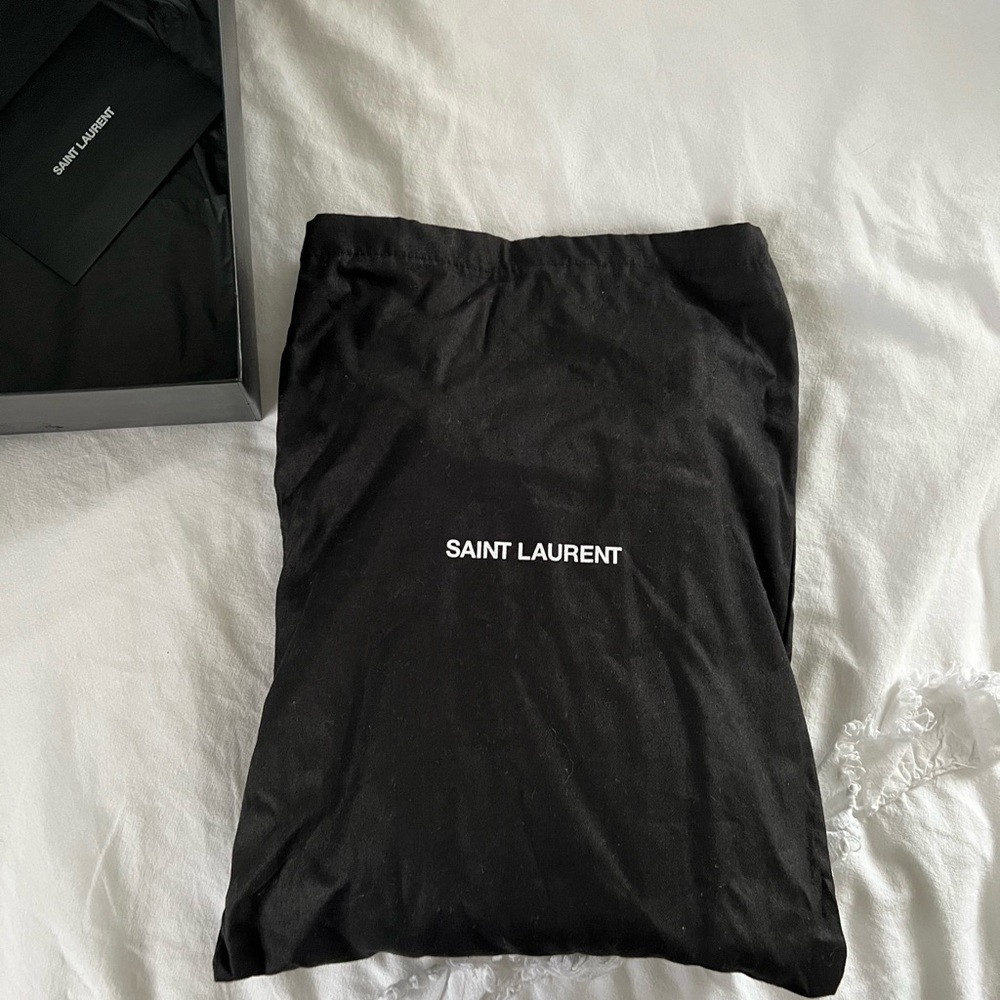 YSL LOULOU TOY STRAP BAG IN MATELASSÉ "Y" LEATHER